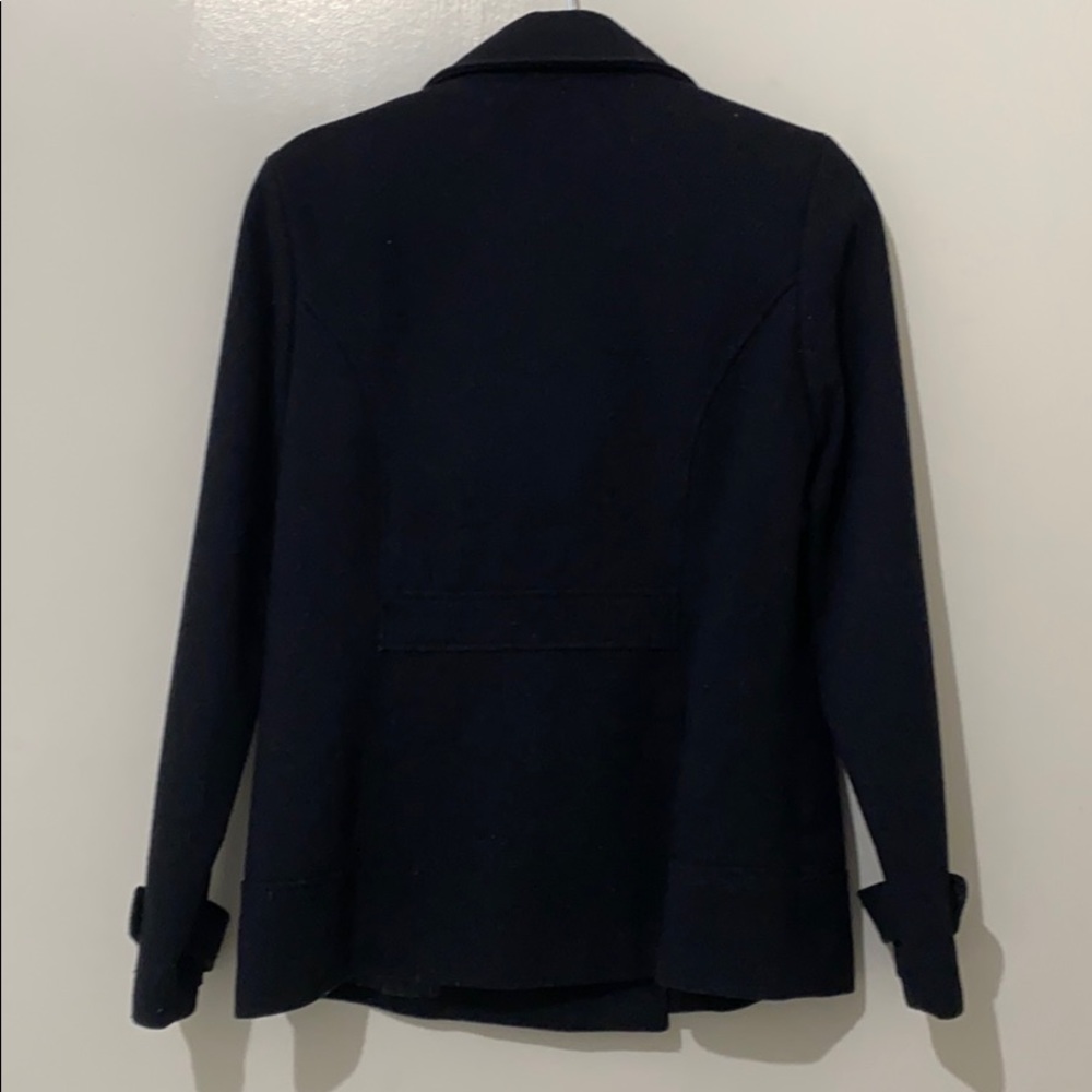 Jackets - Picture 2 of 6